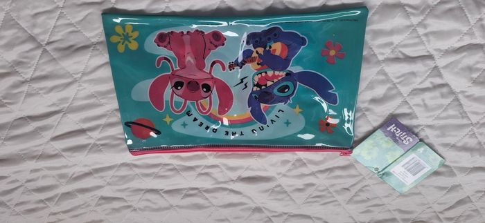 Trousse angel et stitch 2€ pièce