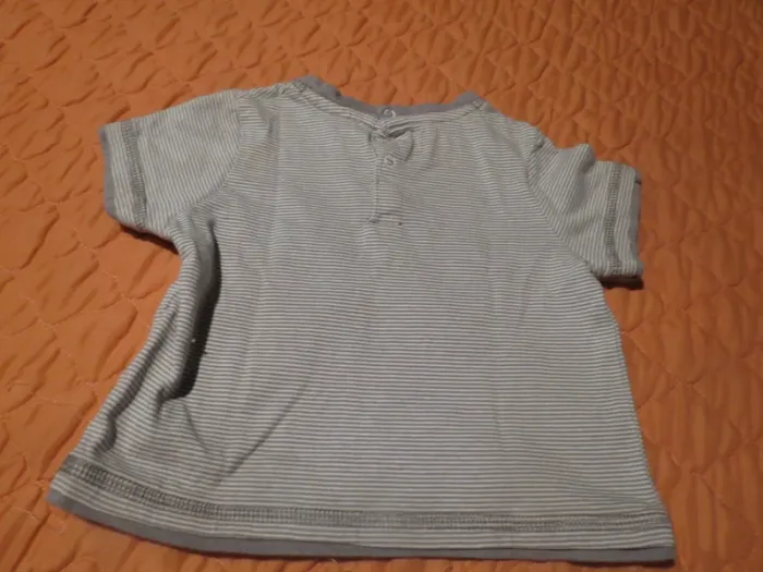 T-shirt taille 3 ans garçon - photo numéro 3