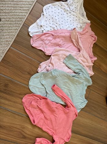 Lot de body manches courtes et longue fille