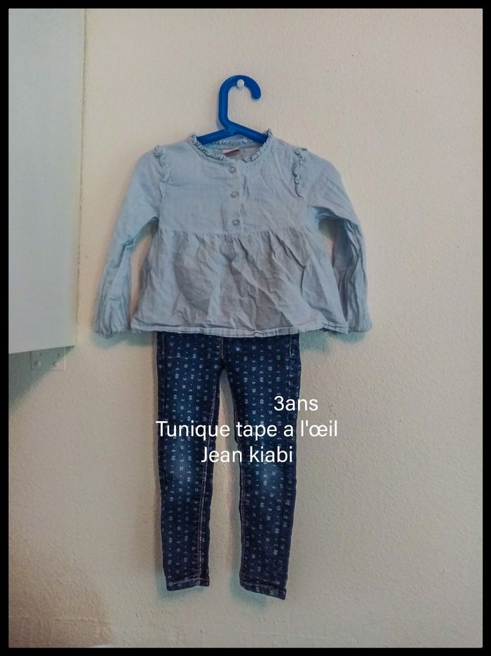 3 ans /tunique tape a l'œil /jeans slim bleu marine  kiabi /excellent état