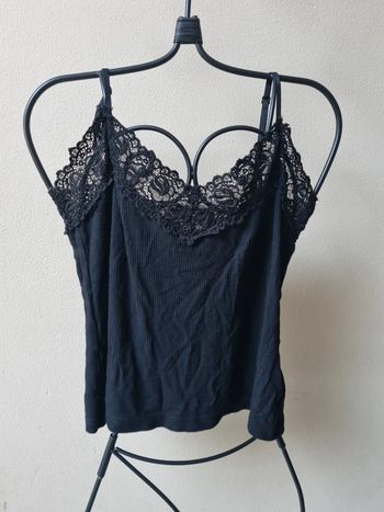 Débardeur noir dentelle