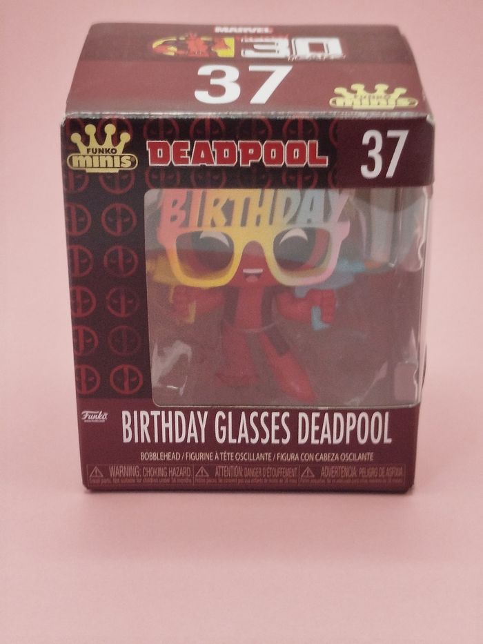 Funko Pop minis - Birthday glasses Deadpool