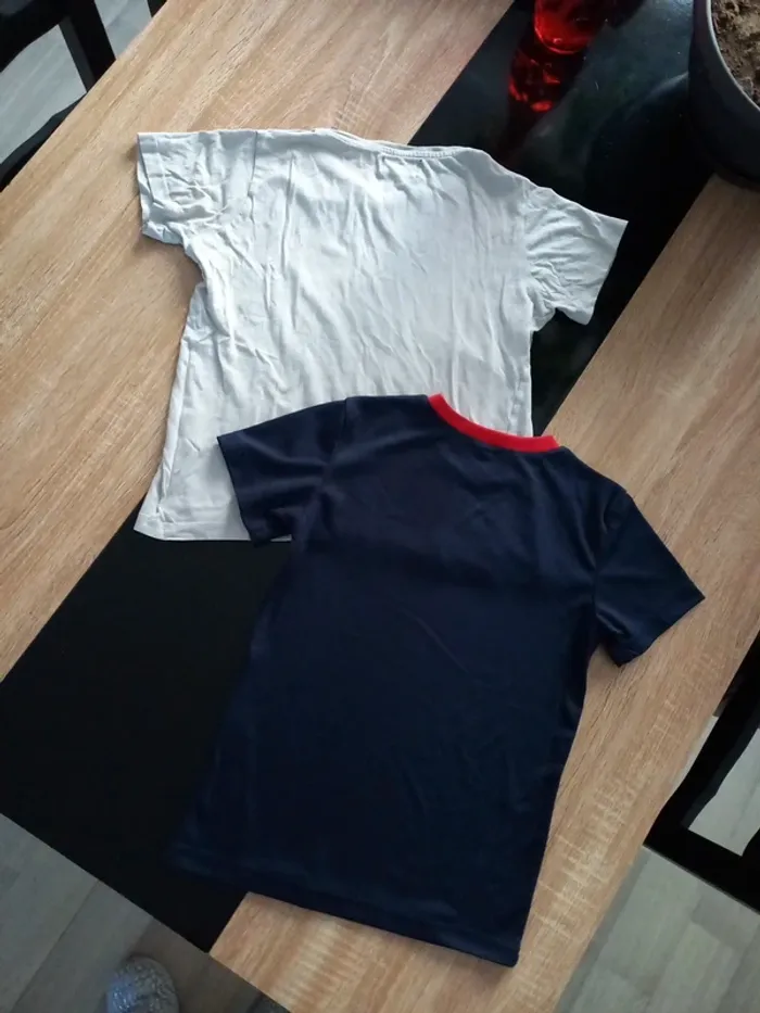 Lot de 2 tee-shirts 8 ans - photo numéro 4