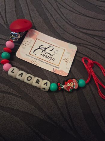 Attache tétine silicone tarte au fraise