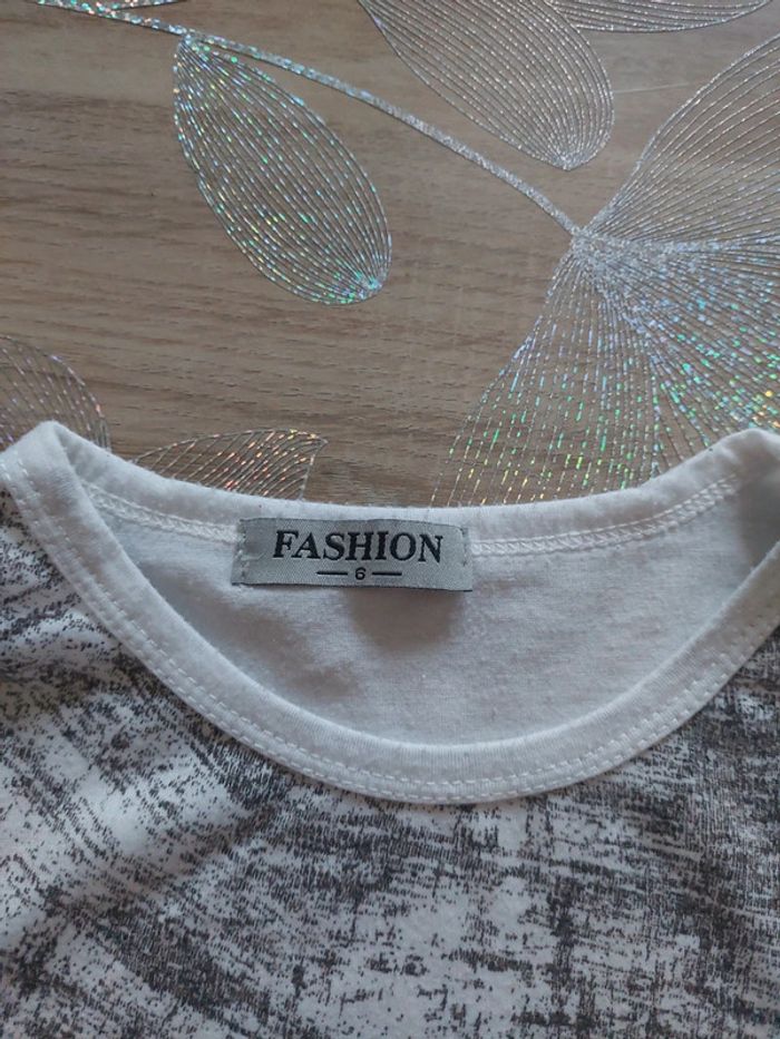 Lot t-shirts garçon 8 ans - photo numéro 14