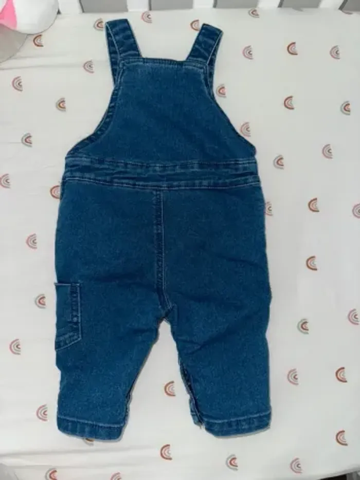 Salopette en jeans - photo numéro 2