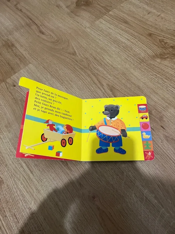 Livre petit ours brun - photo numéro 3