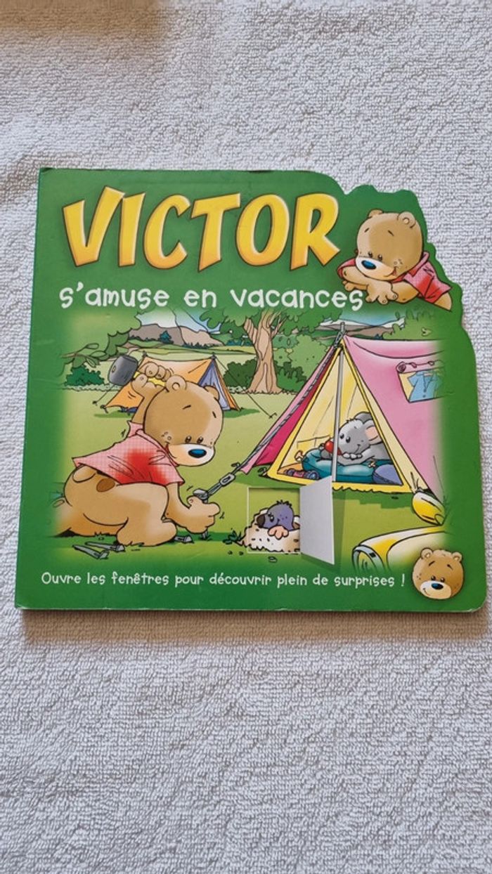 Livre Victor s'amuse en vacances