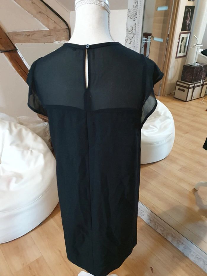 Robe noir - photo numéro 3