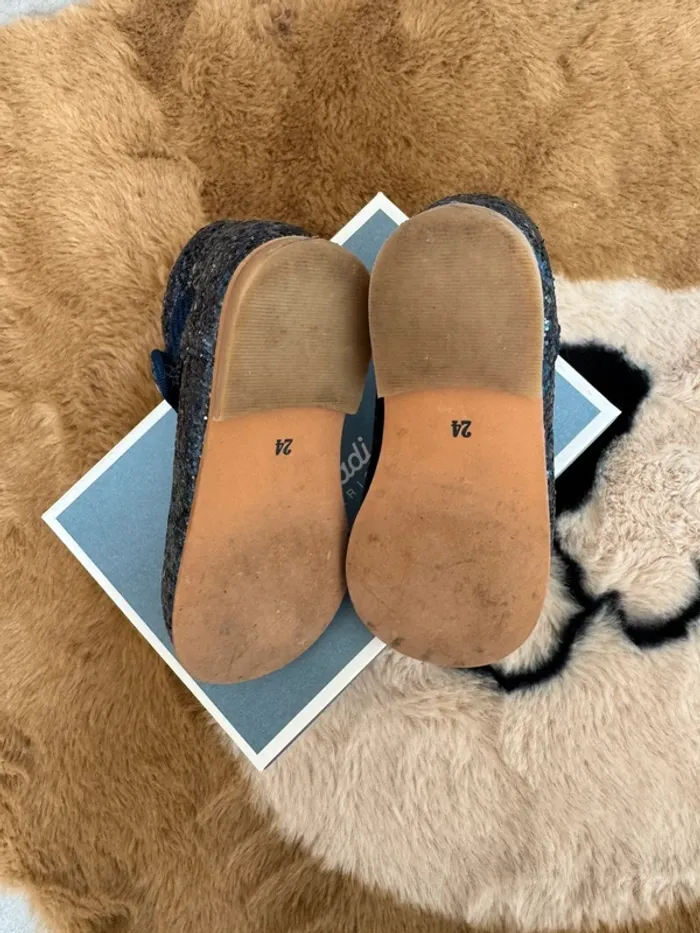 Chaussure jacadi taille 24