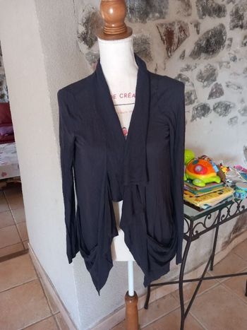 Gilet longueur 61 cm.