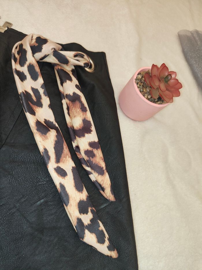 Jupe en cuir femme ceinture léopard - photo numéro 3