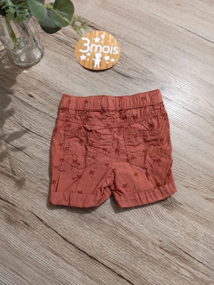 Short neuf in extenso 3 mois - photo numéro 4