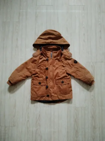 Manteau camel 2 ans