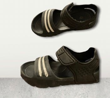 Sandales plastiques