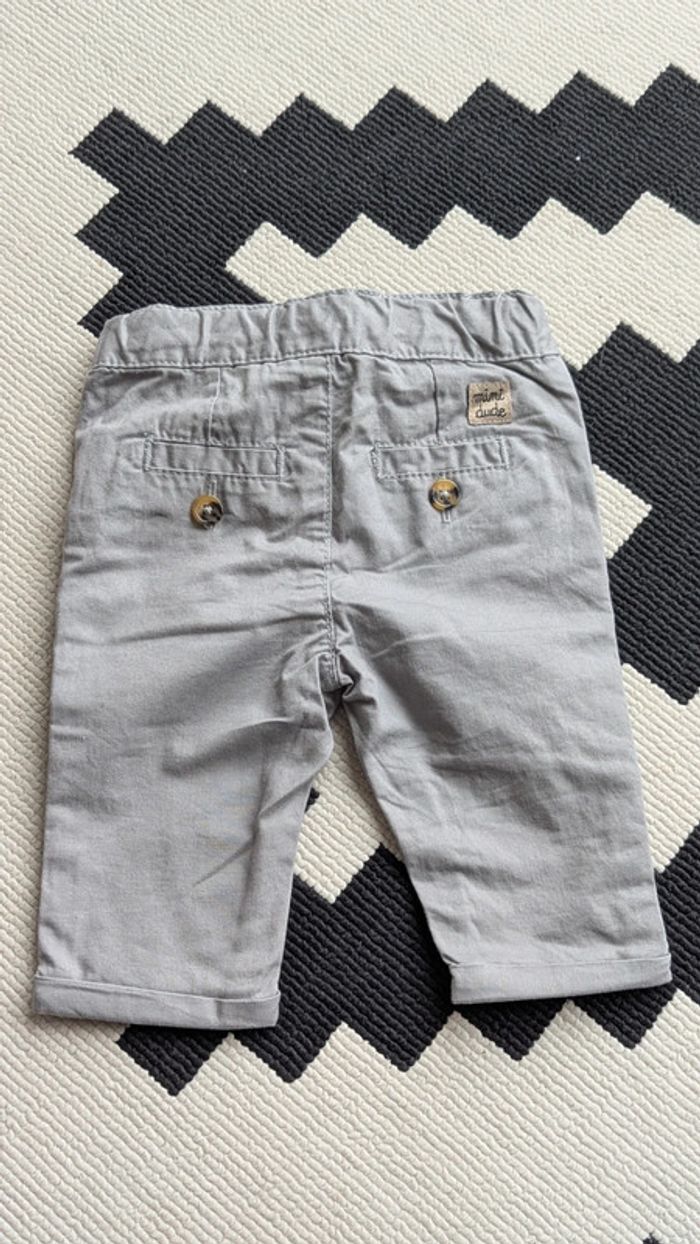 Pantalon gris Kiabi 1 mois - photo numéro 4