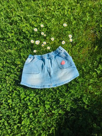 Jupe short pomette