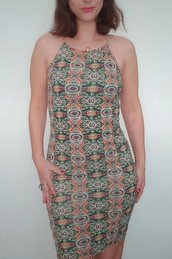 Robe d été moulante aztèque colorée taille 36