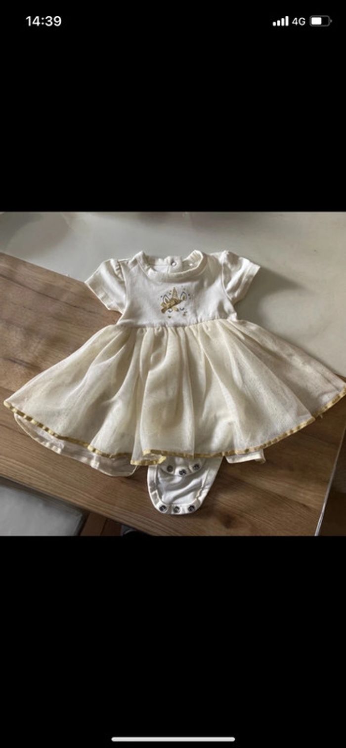 Robe 3 mois orchestra