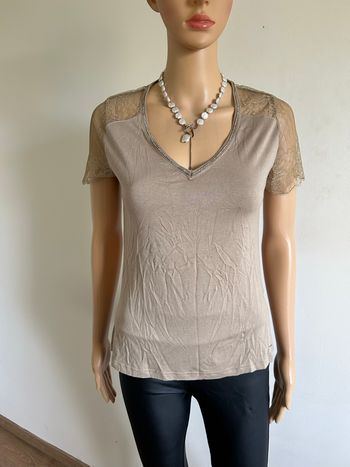 Haut gris neuf avec dentelle Morgan taille S 