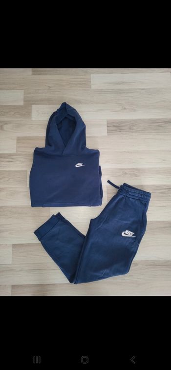 Ensemble jogging nike