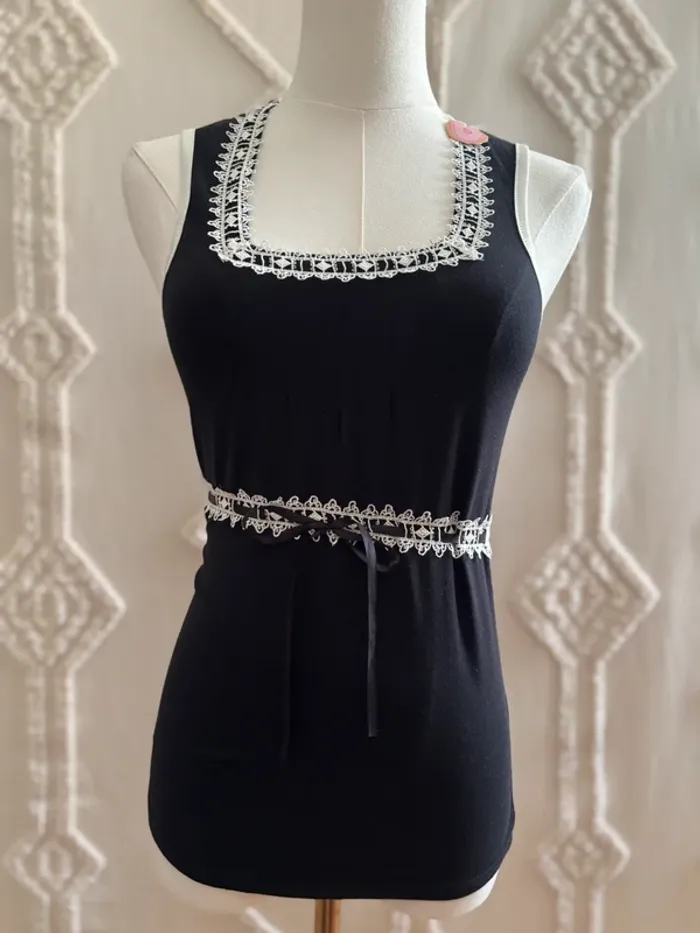 Top noir vintage Soleil Sucré – Taille S – lingerie – Style gothic coquette