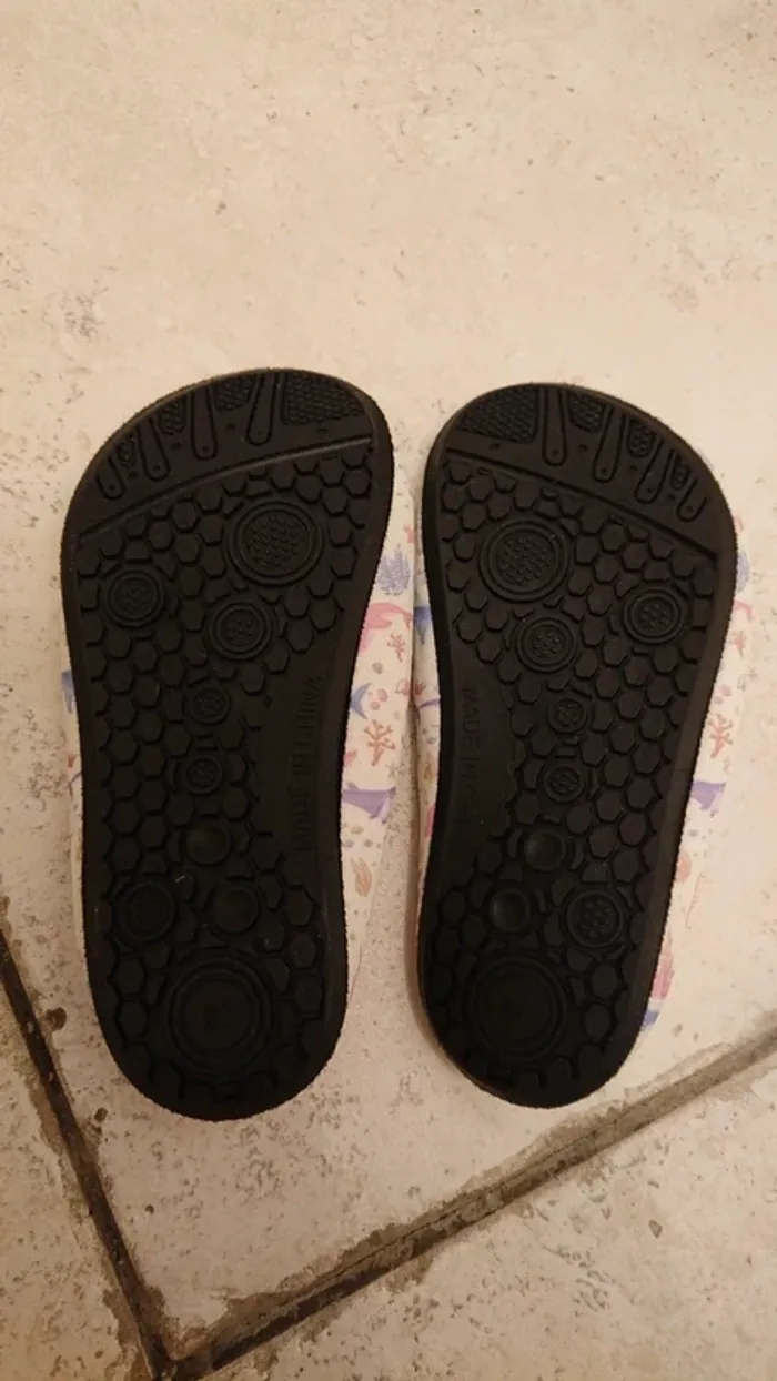 Chaussures de natation motif océan - photo numéro 2