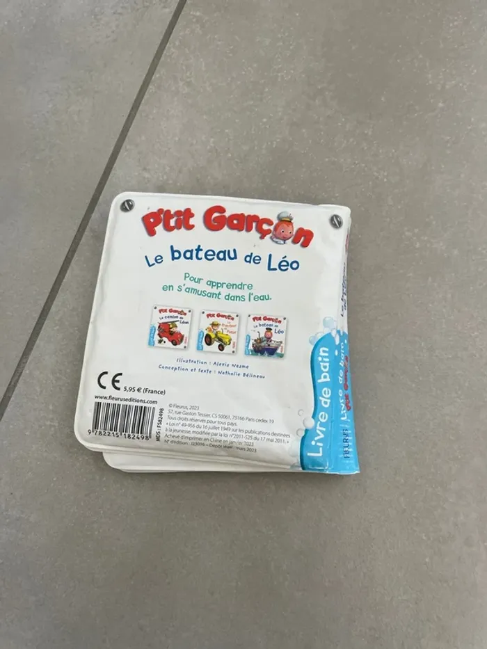 Livre de bain - photo numéro 2