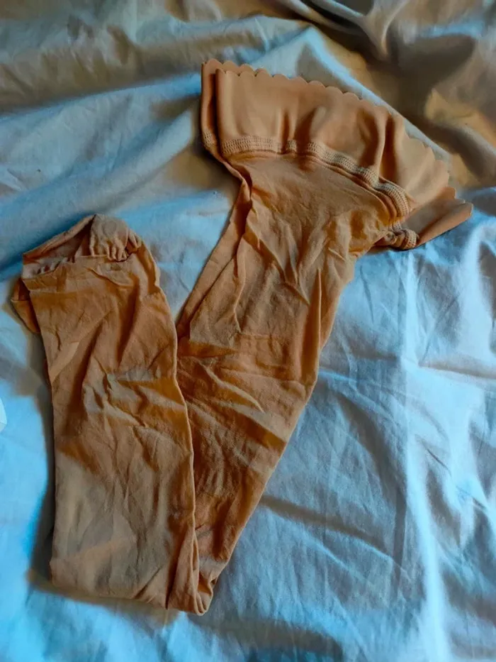 Bas neufs Dim taille 3 - photo numéro 3