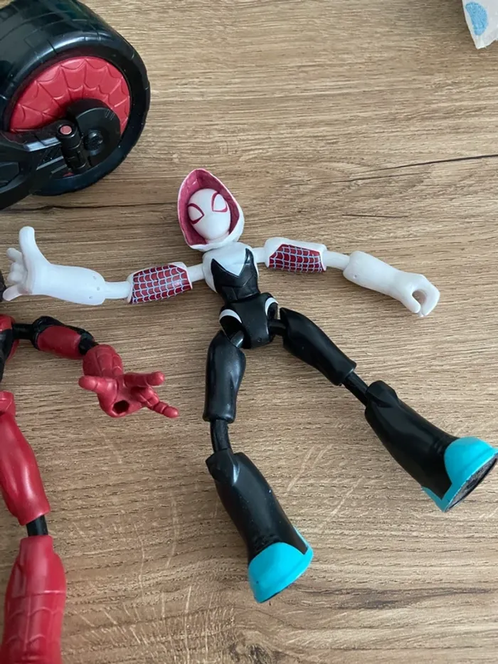 Lot figurines articulées Marvel Spiderman - photo numéro 2