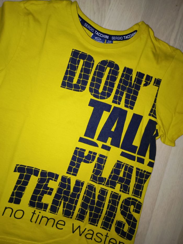 Tee-shirt jaune Sergio Tacchini 
T. 9-10 ans - photo numéro 2