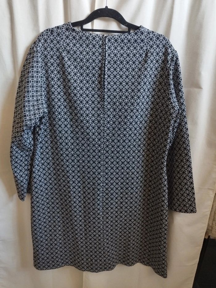 Robe taille 52 - photo numéro 3