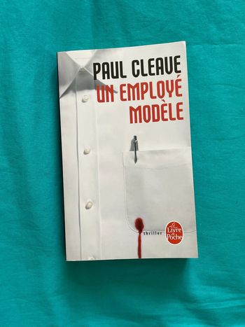 Un employé modèle - Paul Cleave - Livre de Poche