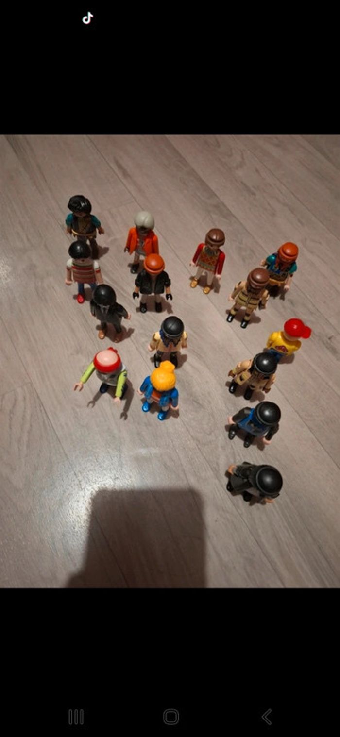 Lot de 15 personnages playmobil - photo numéro 2