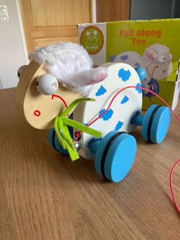 Jouet mouton à tirer
