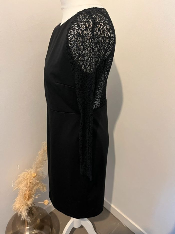 Robe noire et dentelle camaïeu S - photo numéro 4