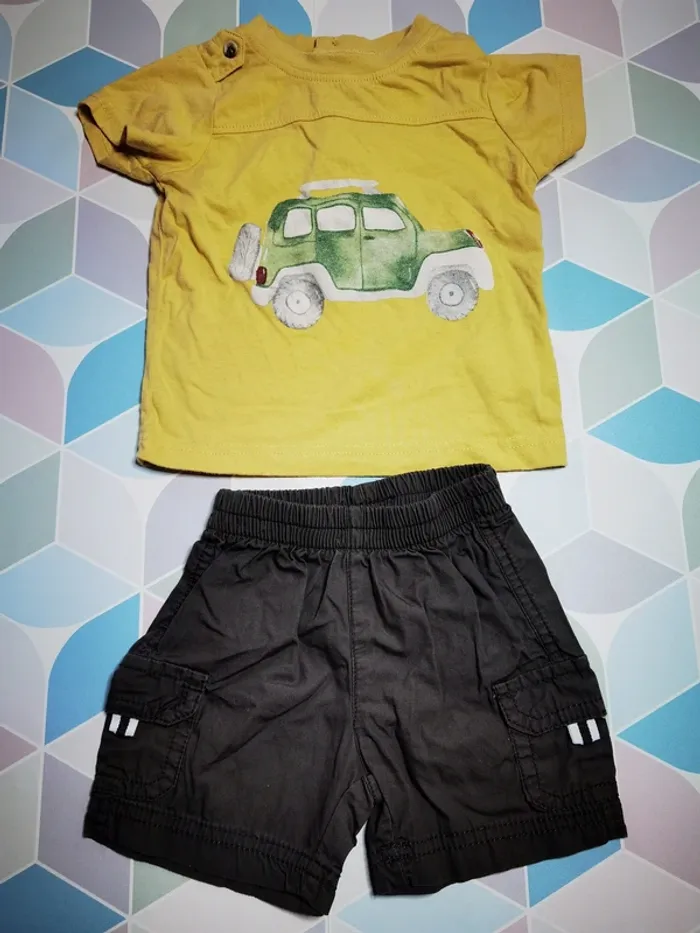 D4599 - ensemble garçon 12 mois - photo numéro 2