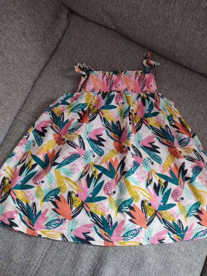 Robe été taille 18 mois