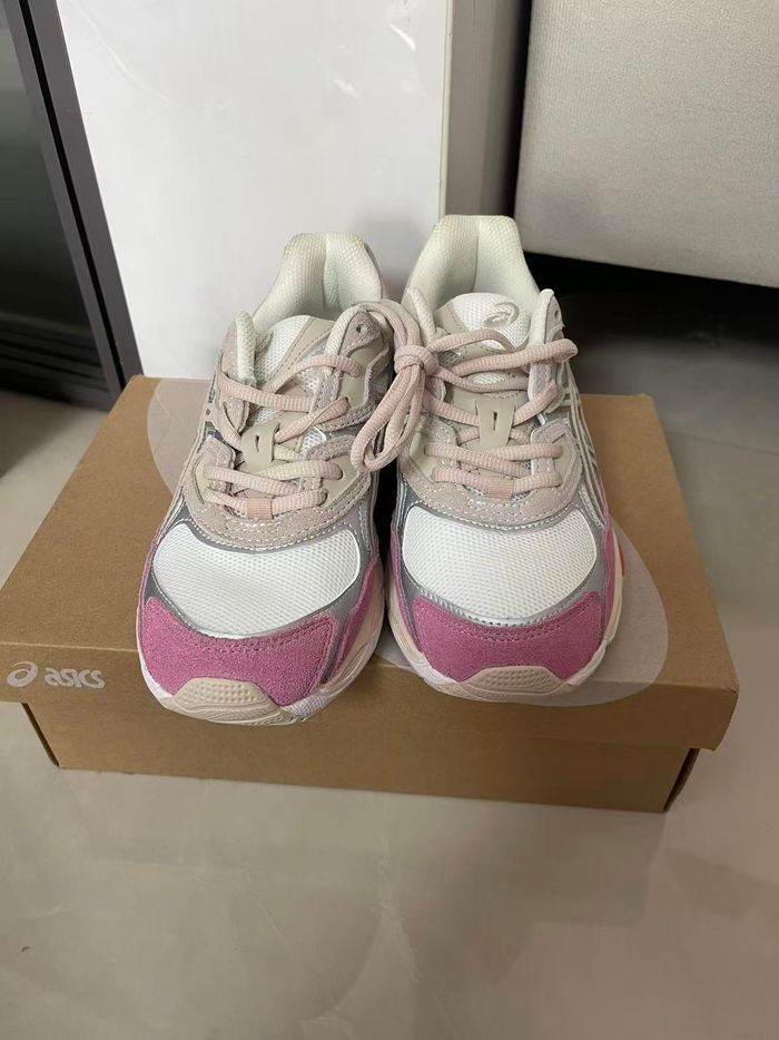 Asics GEL-NYC EU 39 - photo numéro 2