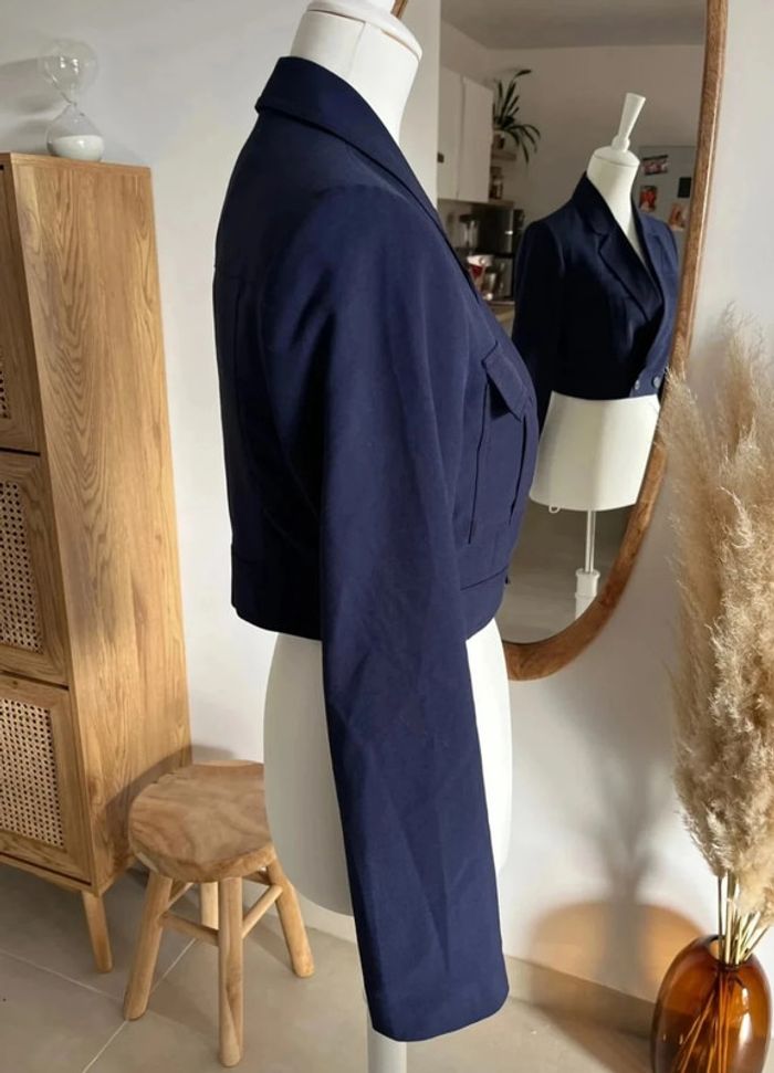 Veste de blazer courte bleu marine Pull and Bear - photo numéro 2