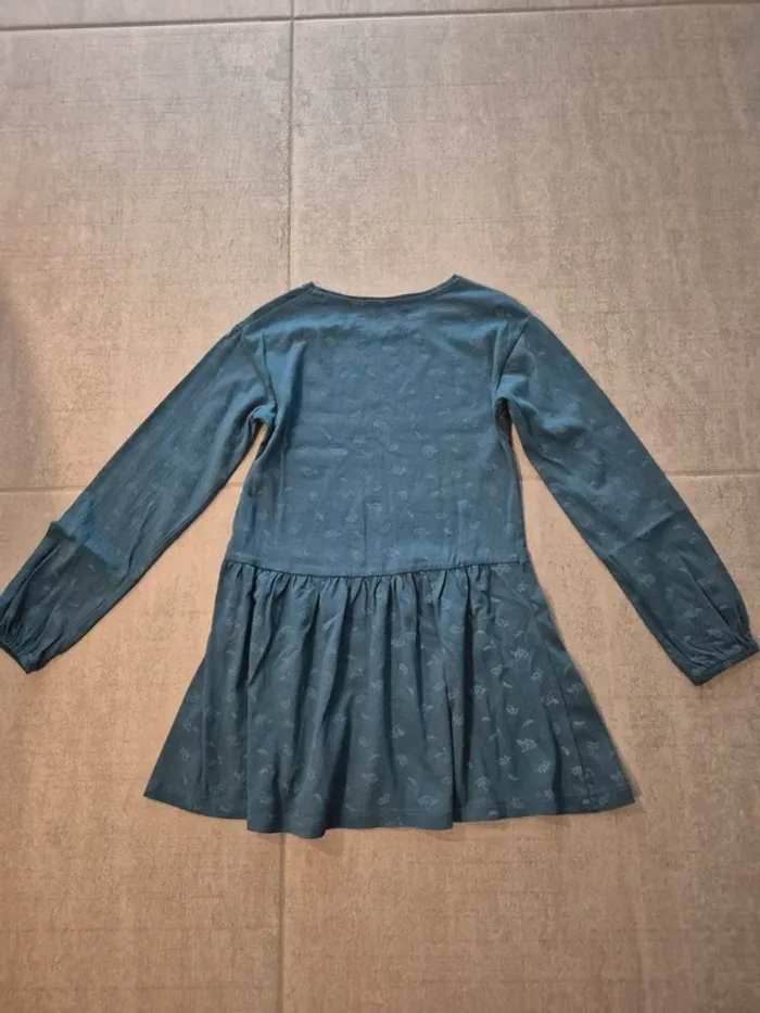 Robe verte - photo numéro 2