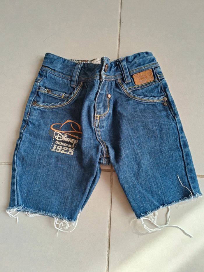Short taille 4/5 ans