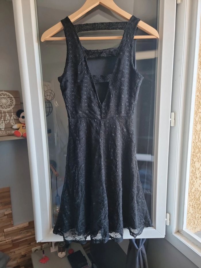 Robe noir jennyfer Taille M - photo numéro 2