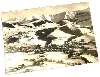 Carte postale ancienne  Megève (Haute-Savoie) Vue générale Mont-Blanc dôme de Miage 3688m