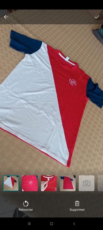 T-shirt FLS taille 14 ans en très bon état