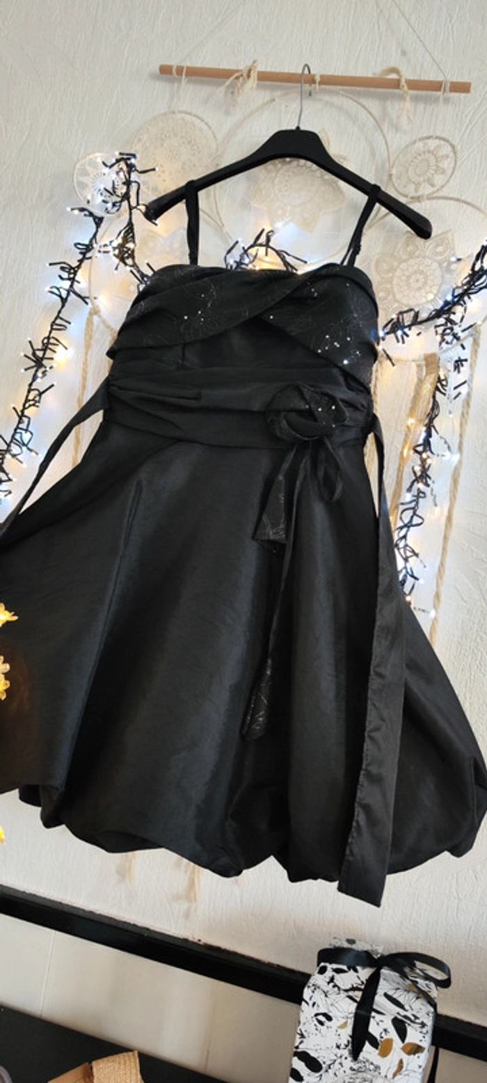 Superbe robe de cérémonie boule noire neuve - photo numéro 2
