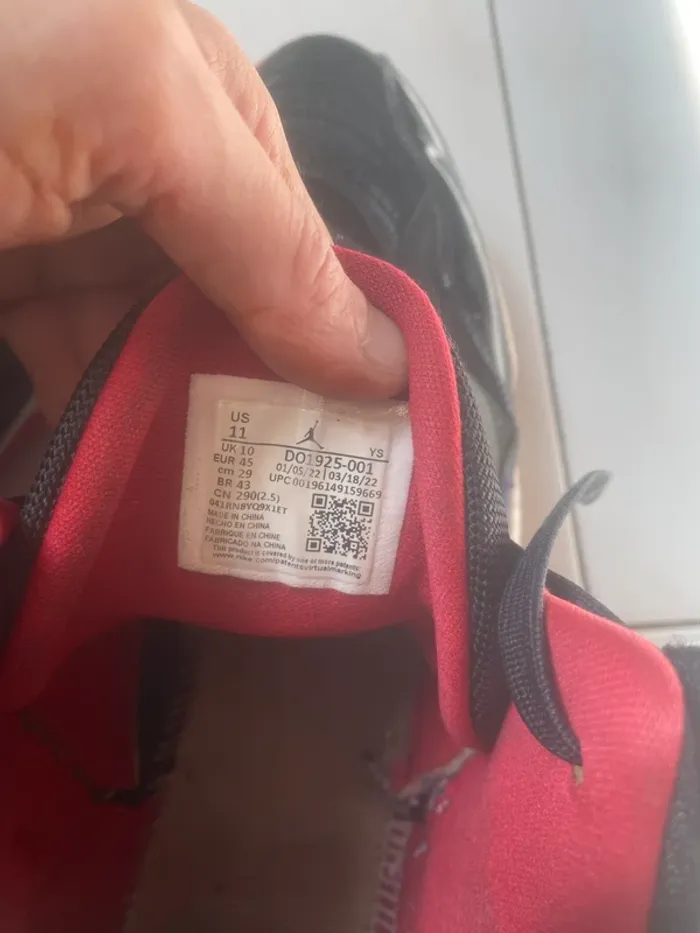 Jordan 11 CMFT Low Black Red Purple 45 - photo numéro 10