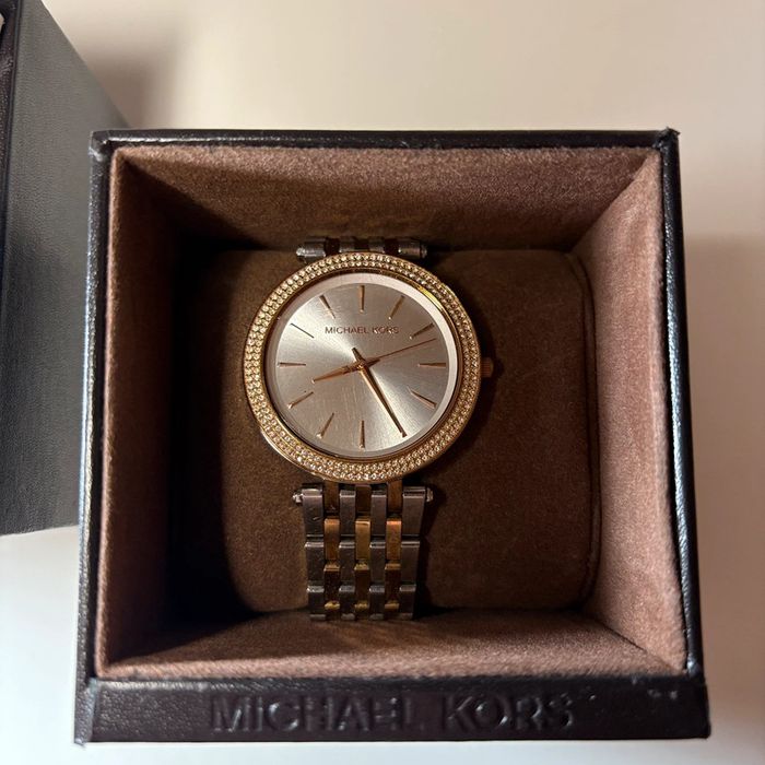 Montre Michael kors femme - photo numéro 3