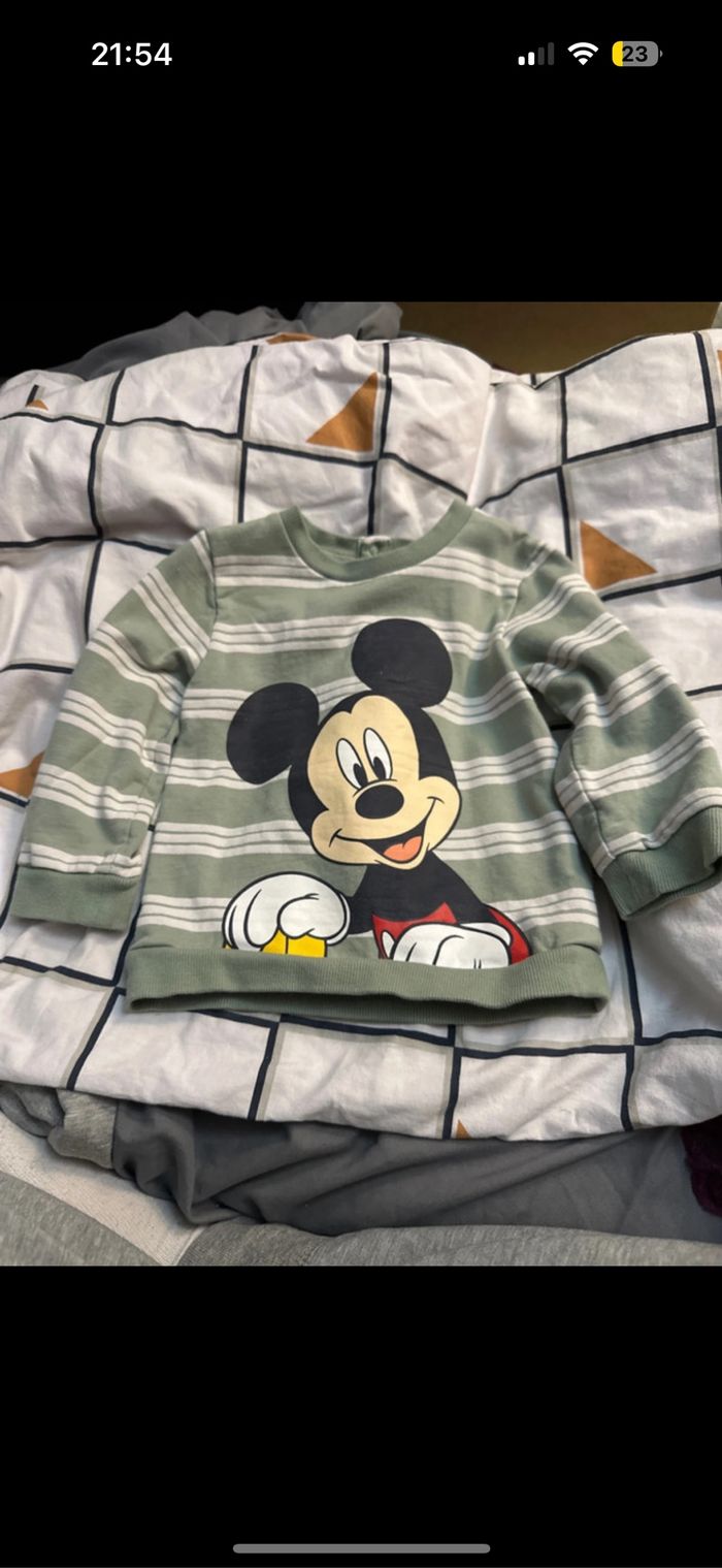 Pull Mickey