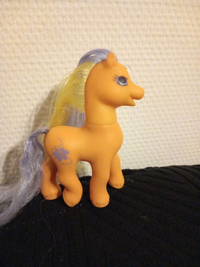 My little pony G2 Glittery study 1997 - photo numéro 2